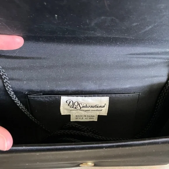 Edgy Black and Gold Skull Clutch - Picture 3 of 5